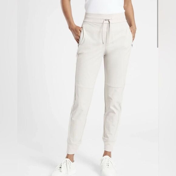 Athleta HEADLANDS HYBRID TREK MID RISE JOGGER cream birch grey Size 6 - Picture 1 of 14